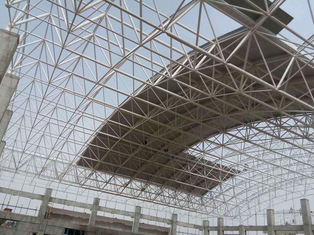 七台河青岛一汽网架