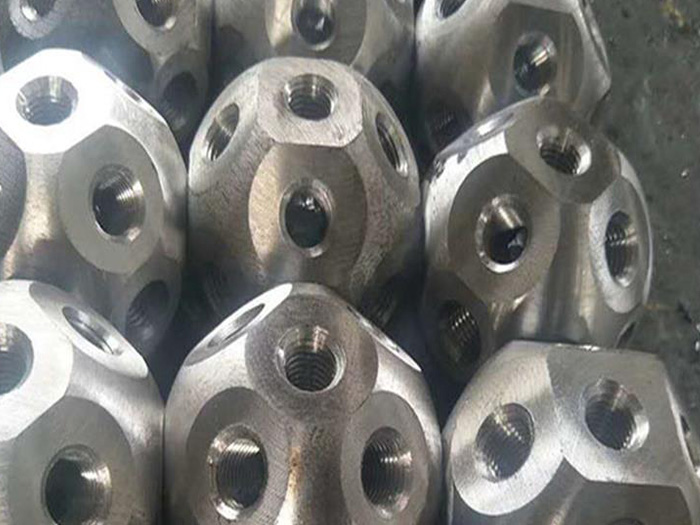 七台河螺栓球网架杆件制作